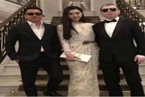 娱乐圈群众吃瓜,揭秘明星幕后故事